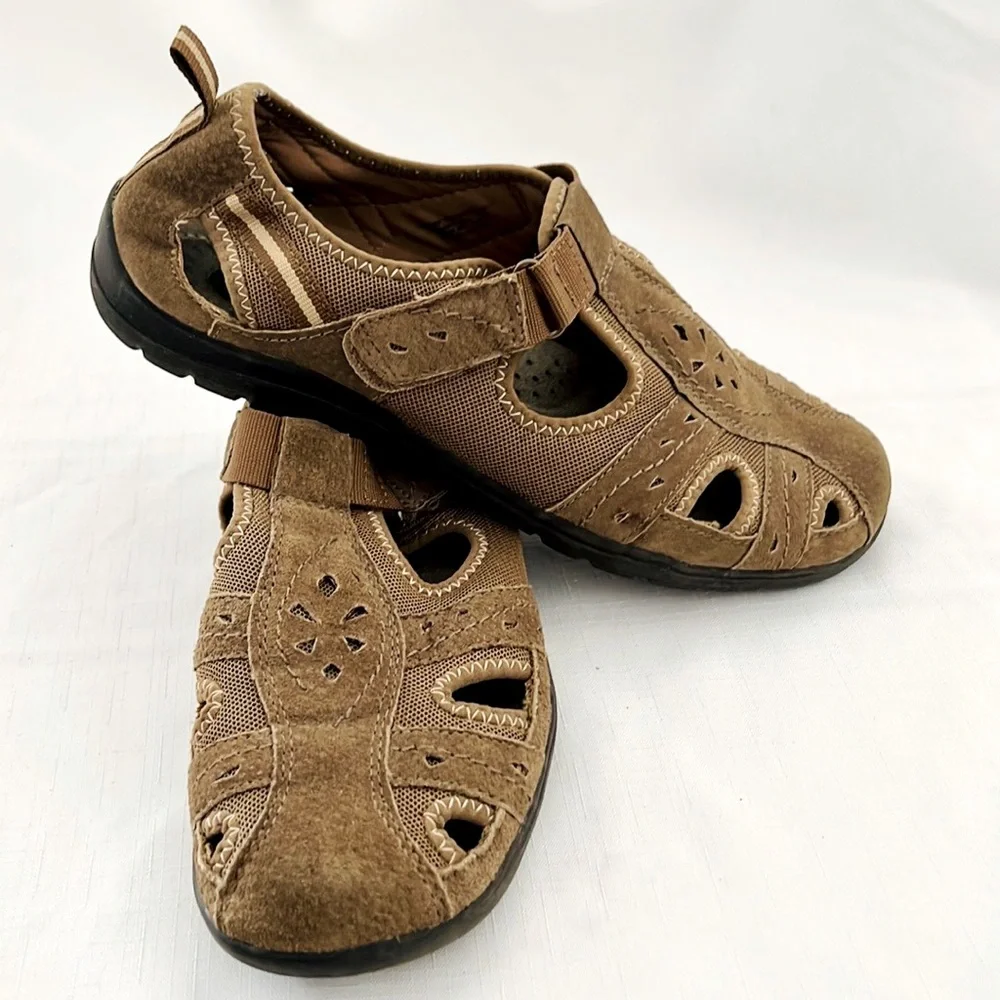 Earth Origins / Sporty Active Shoe - Picture 4 of 11